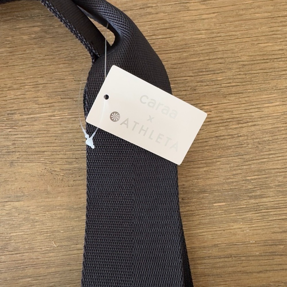 NEW Caraa x Athleta Collab City Tote-Gym Bag-Laptop Weekender-Black-Nylon Lghtwt - Picture 3 of 16